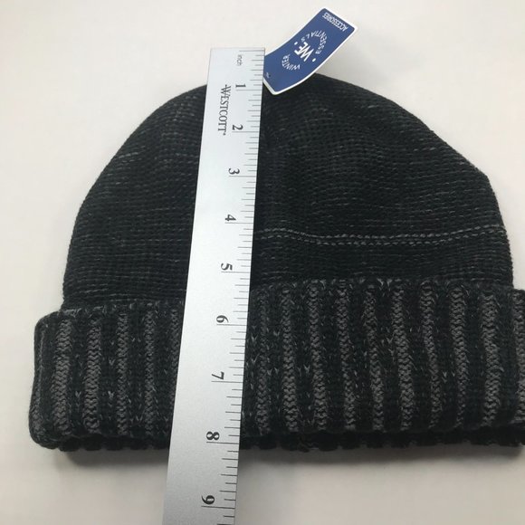 Winter Essentials Men's One Size Black Knit Beanie New - Picture 9 of 9